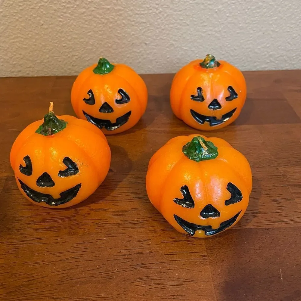 Vintage Hallmark Pumpkin Candles Set of 4!